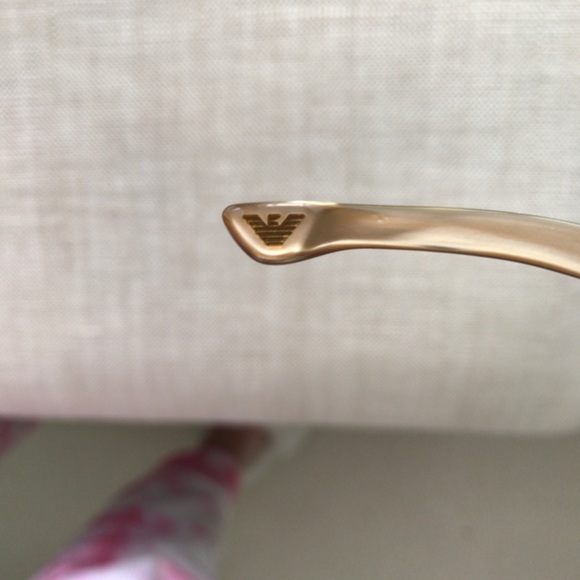 Emporio Armani Sunglasses with original case/cloth - Picture 13 of 16